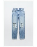 RIPPED MOM JEANS